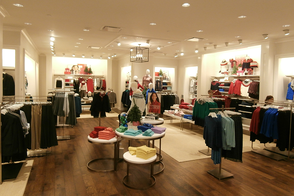 Talbots Outlet, San Leandro - CA